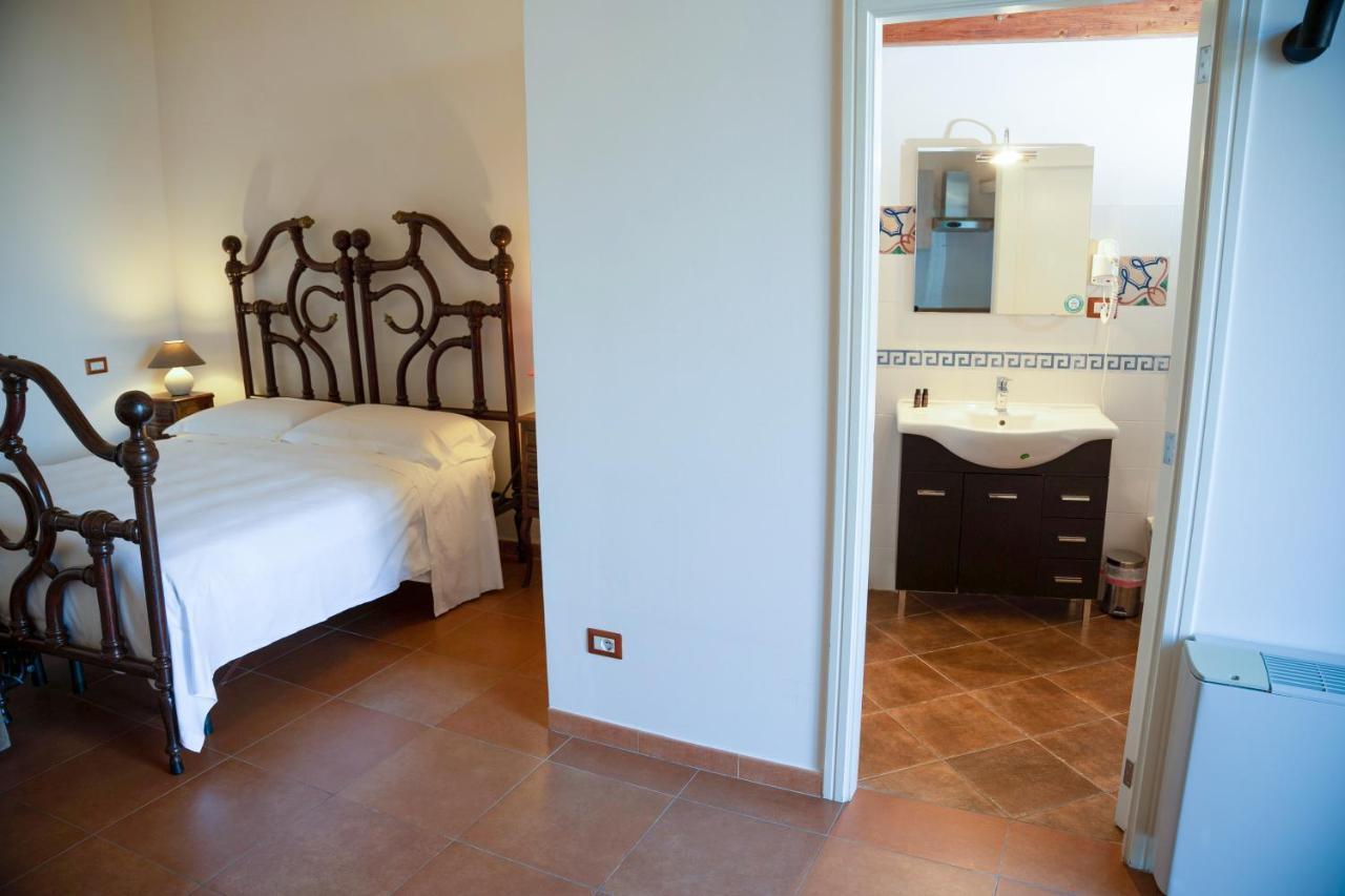 Dimora Santa Barbara Hotel Matera Luaran gambar